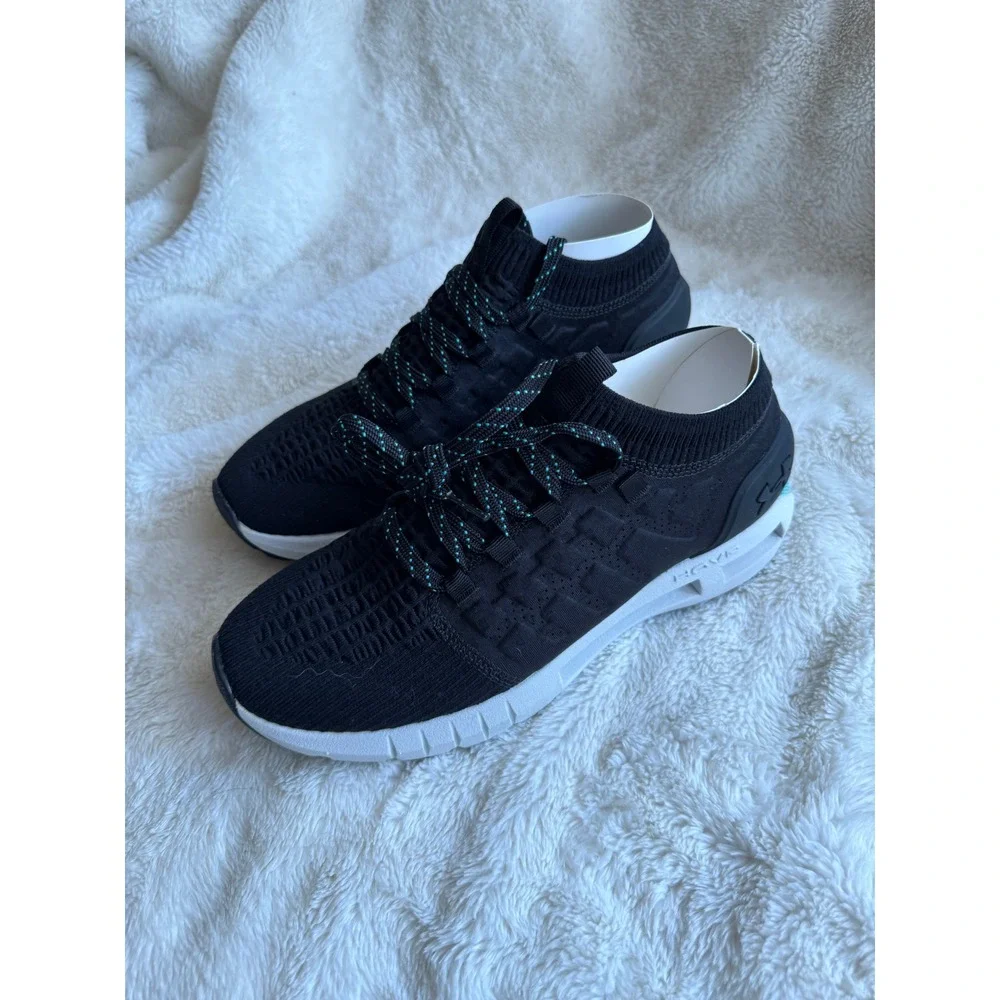 Under Armour HOVR Phantom Sneaker Size 11 Sleek Black Knit Slip-On Running Shoes